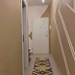 2+1 - Center