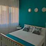 2+1 - Center
