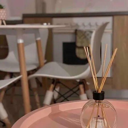 2+1 - Center Apartament Tirana