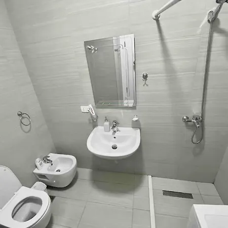 2+1 - Center Appartement Tirana